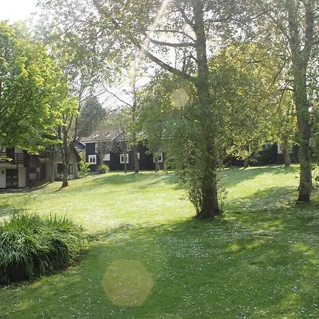 36 Strawberry Hill, Tolroy Manor